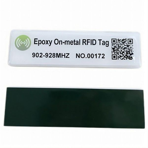 RFID époxy sur étiquette métallique